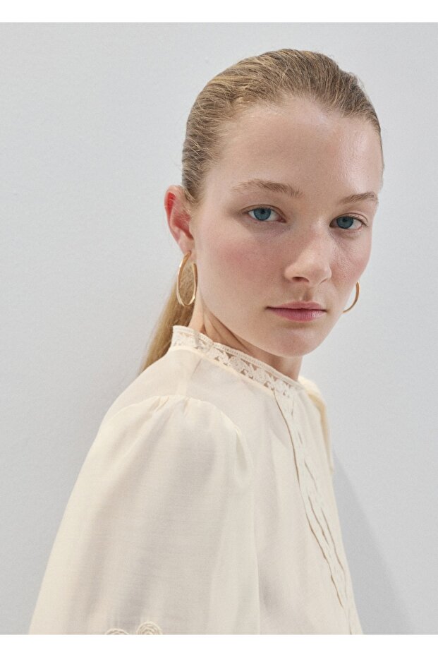 Çiçek işlemeli pamuklu bluz - 6