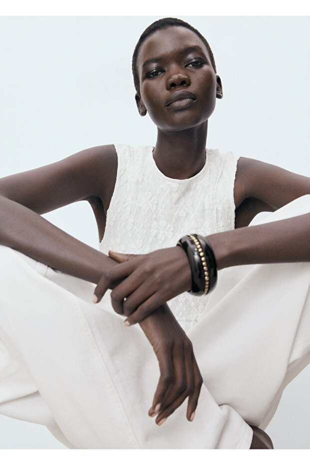 Askılı dantel tişört - 4