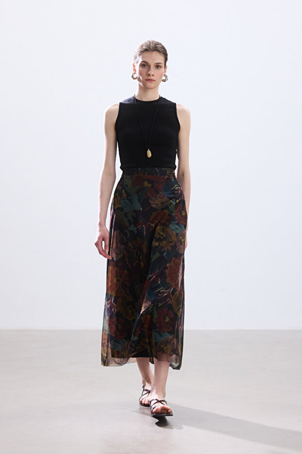 تنورة تول منقوشة بالزهور - 1