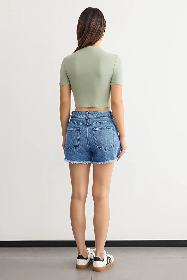 Crew Neck Basic Crop Top - 4