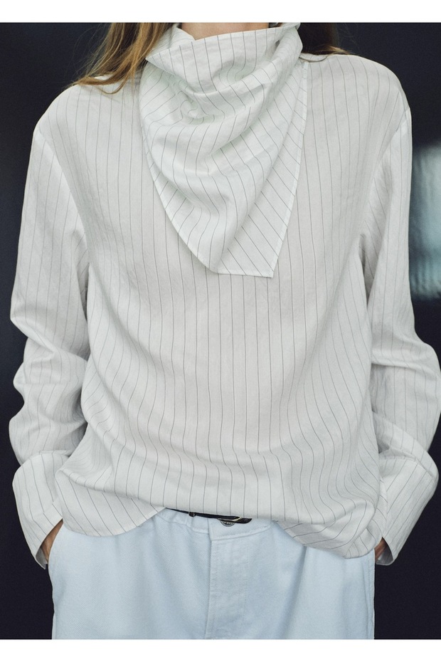 Mendilli çizgili bluz - 1