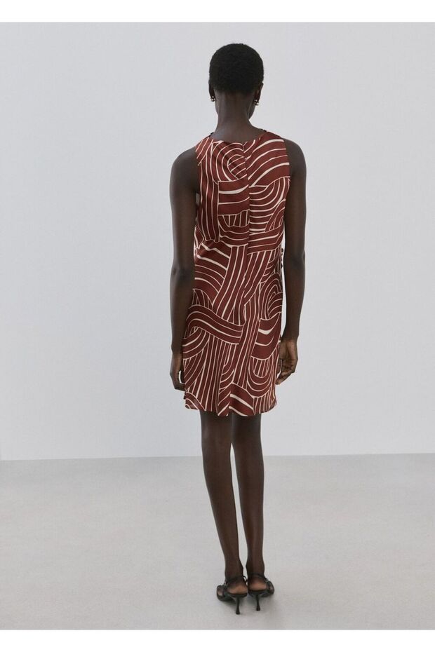 Geometrik desenli elbise - 4