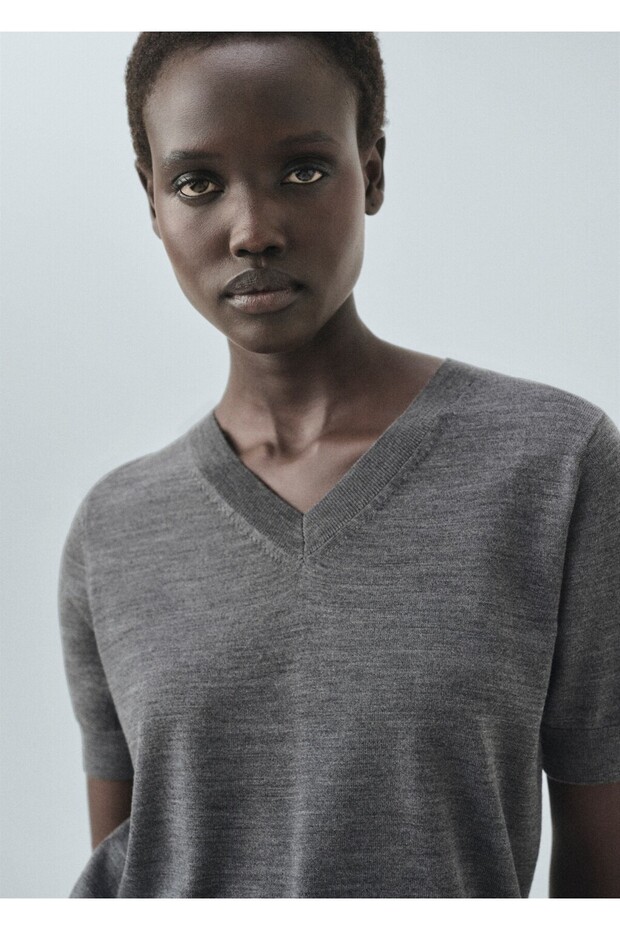 %100 yün V yaka triko kazak - 6