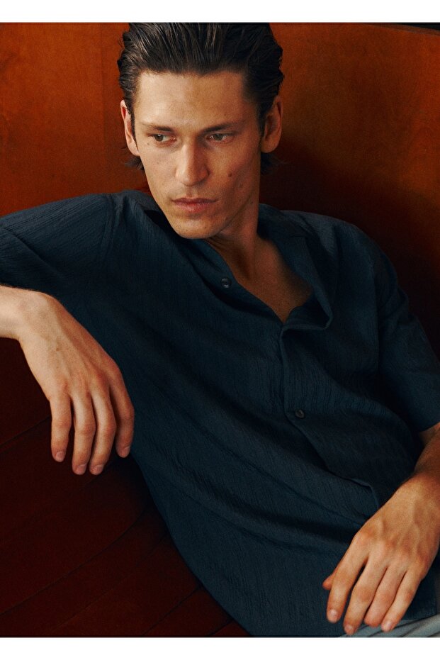 Gestreiftes besticktes Hemd - 8