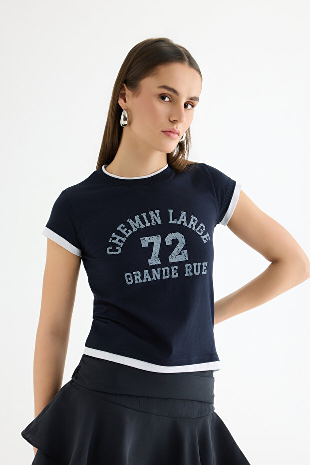 Yazı Printed Reglan Paneled T-Shirt Navy Blue
