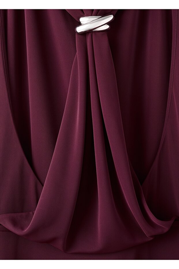 Metalik detaylı drape elbise - 5