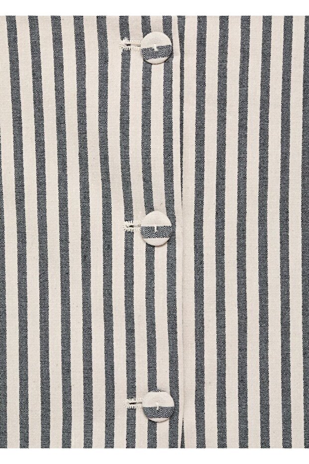 Düğmeli çizgili bluz - 5