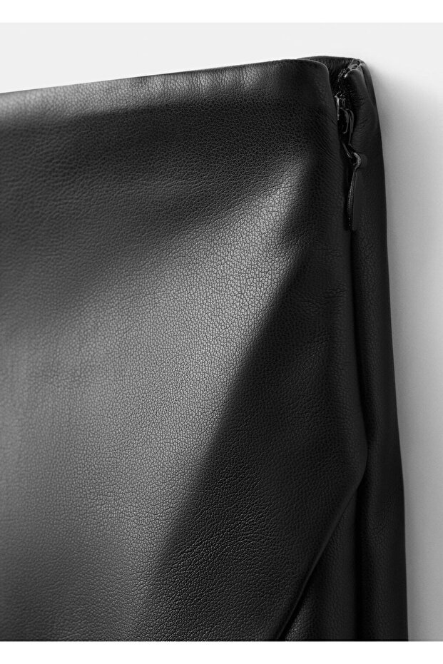 Deri görünümlü pantolon etek - 8