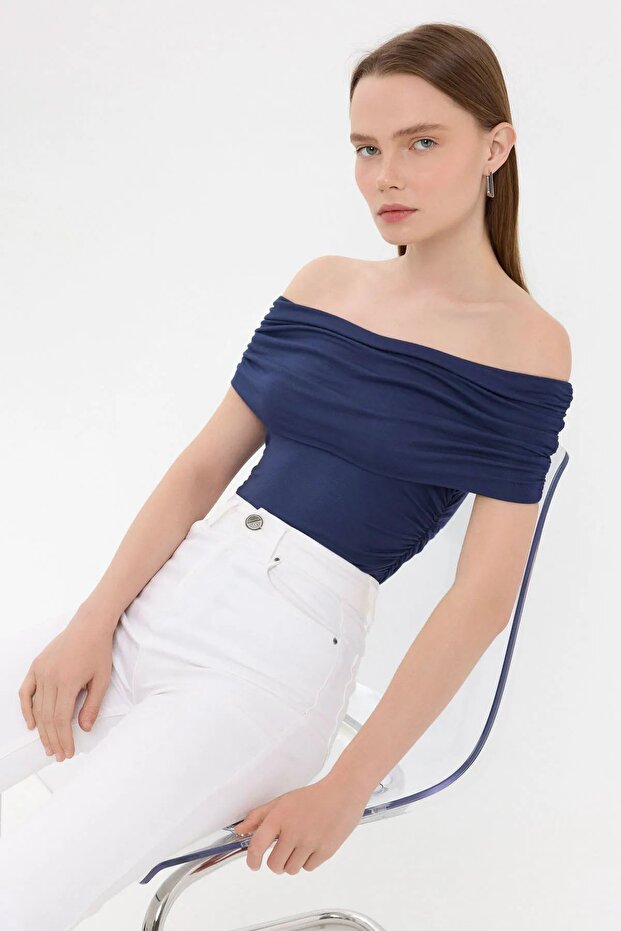 Shoulder Strap Gathered Body Shaping Top