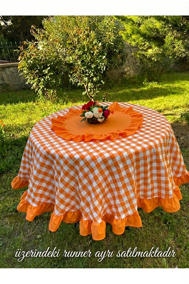 Frilly Gingham Patterned Round Tablecloth - 1