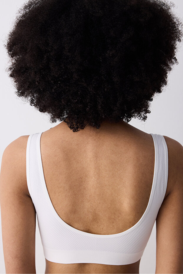 Seamless Beyaz Üst - 7