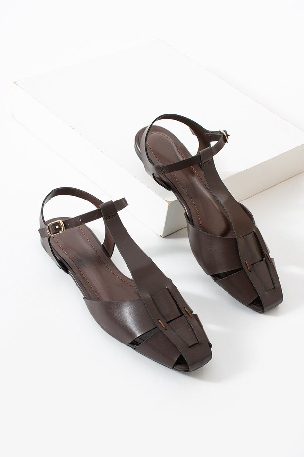 Women's Brown Sandals Flat Sole Closed Toe Ankle Strap Casual Shoes Livena