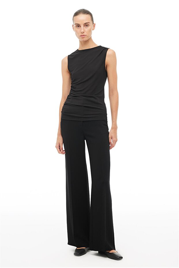 Black Asymmetrical Neckline Slim Fit Zero Sleeve Blouse