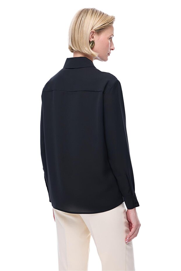 Siyah Dik Yaka Bluz - 4