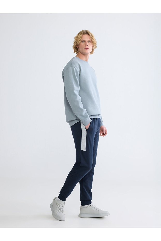 Rmz clothing seasonal deals navy blue standard fit men's jogger sweatpants