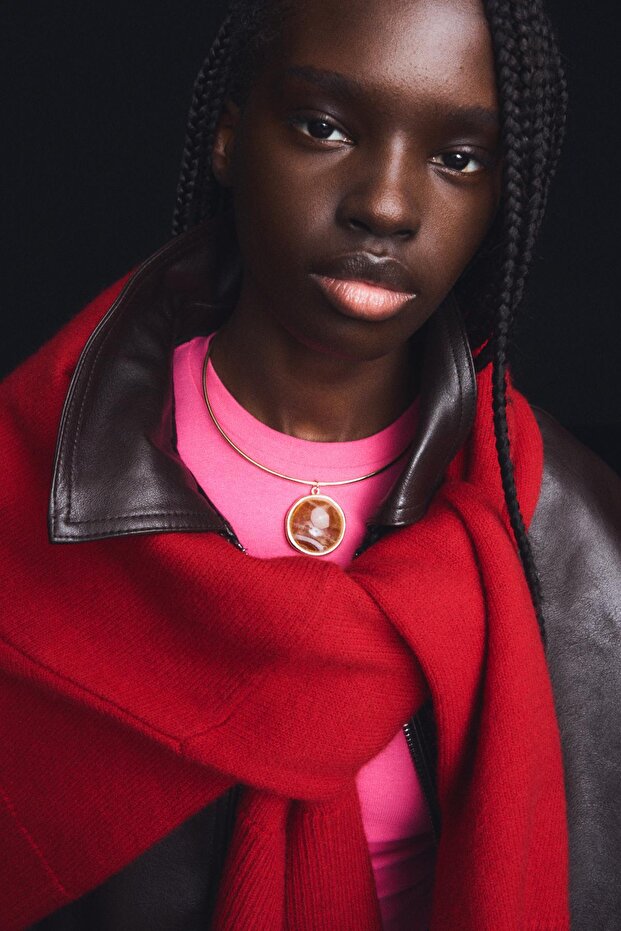 Taş uçlu kolye - 1