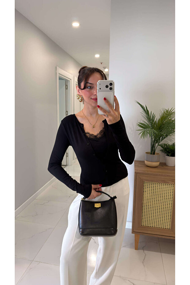 Anna Siyah Kendinden Atletli Bluz - 4