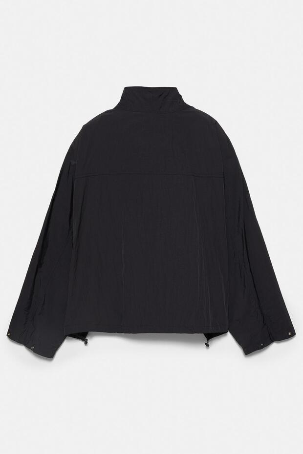 Kısa naylon görünümlü ceket - 8