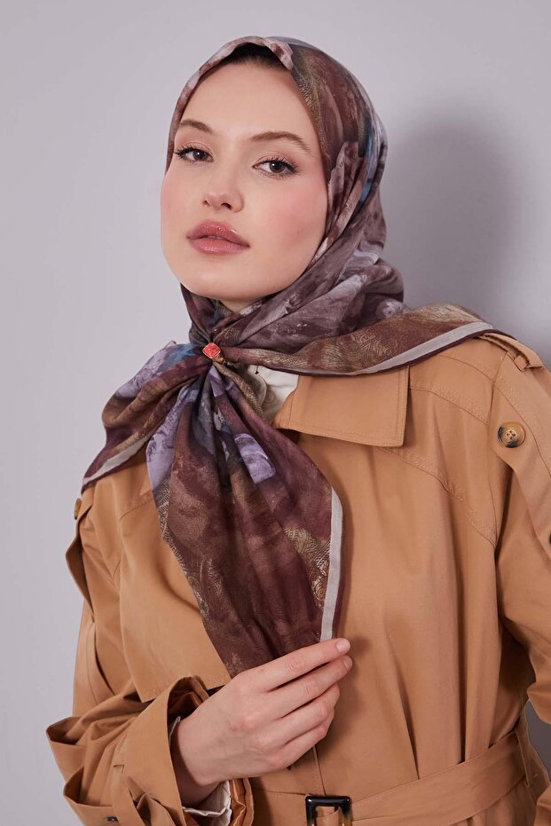 وشاح من القطن الحريري بنمط تابا توليب