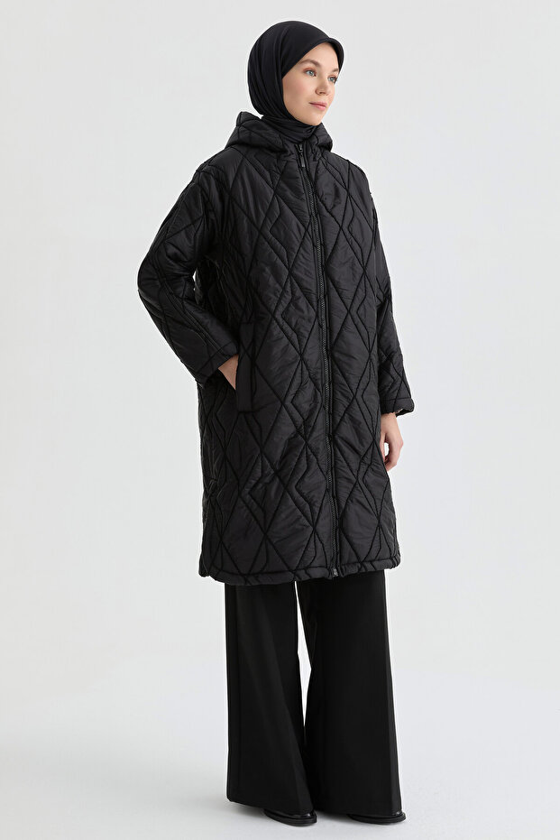 Kapüşonlu Kapitone Kaban - Siyah - 4