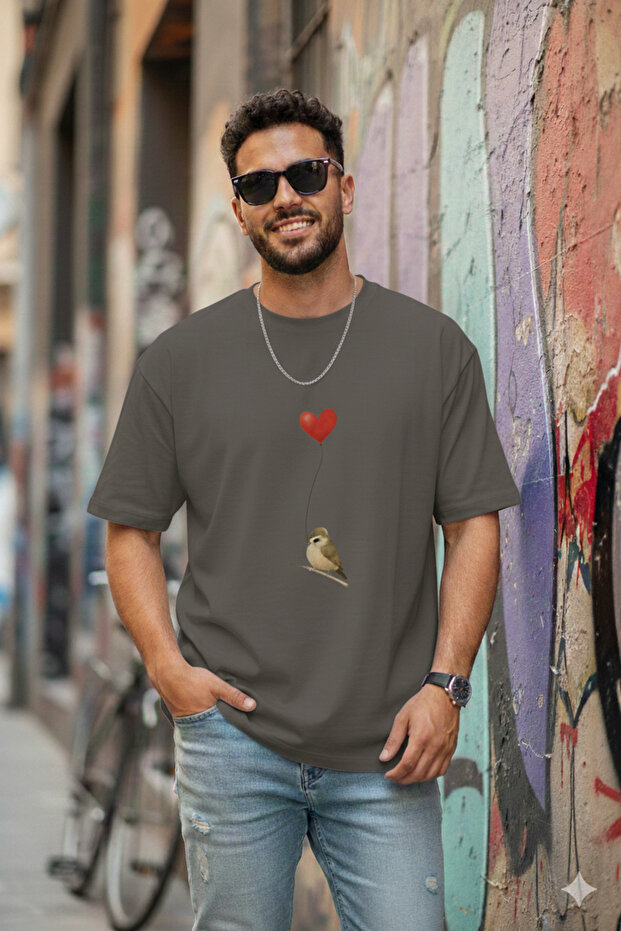 Men's Heart&Bird Printed Oversized T-Shirt Loose Fit