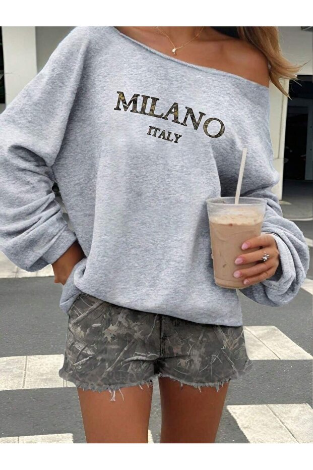Women's Milano Italy B Printed Boat Neck O Oversized Sweatshirt