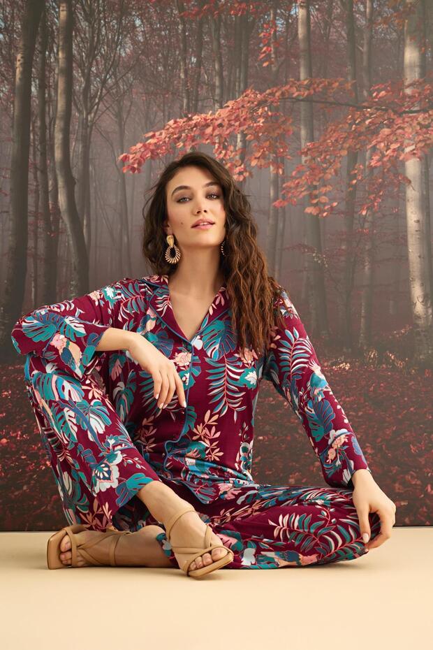 Floral and Leaf Patterned Buttoned Front Pajama Set - 6