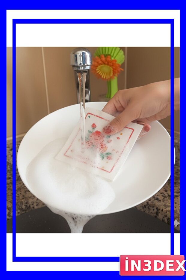 إسفنجة تنظيف مدمجة تنشط بالماء - 1