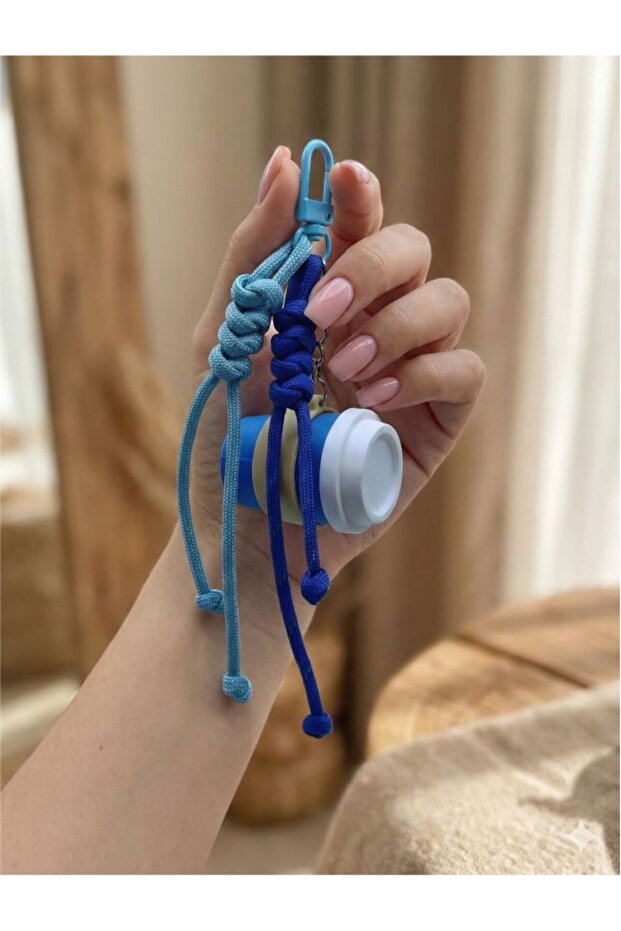 سلسلة مفاتيح على شكل كوب قهوة مع خطاف من حبل باراكورد من بيرنتست، إكسسوار للحقيبة
