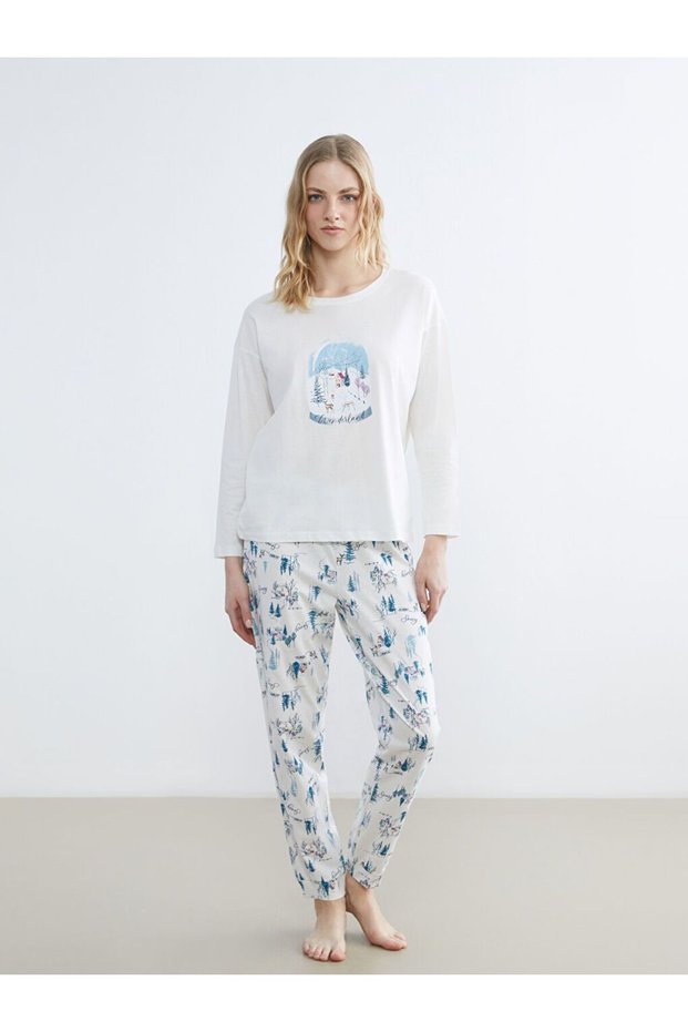 Crew Neck Christmas Themed Women's Pajamas Set
