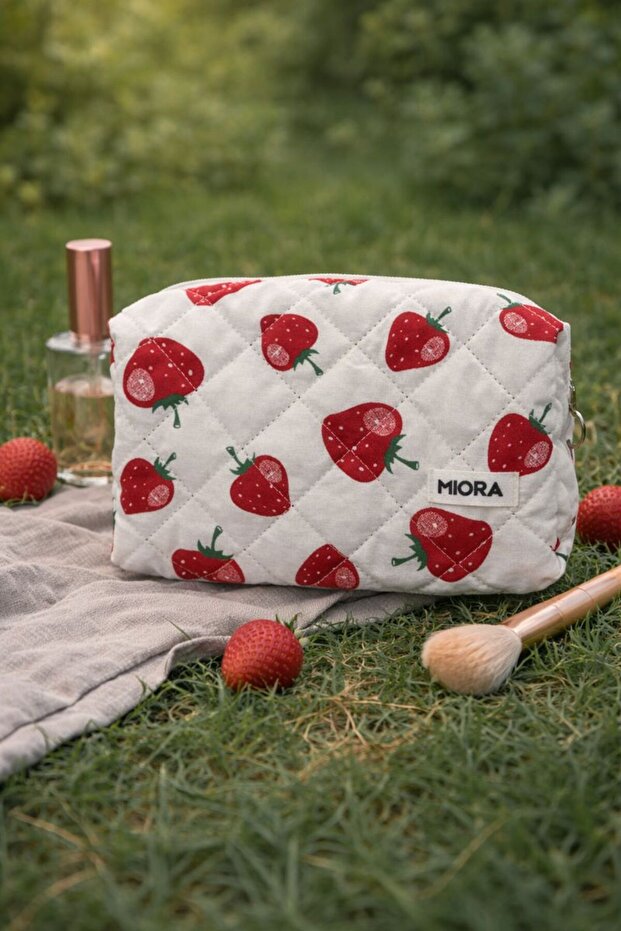 Large Strawberry Patterned Makeup Bag-Organizer&Organizer