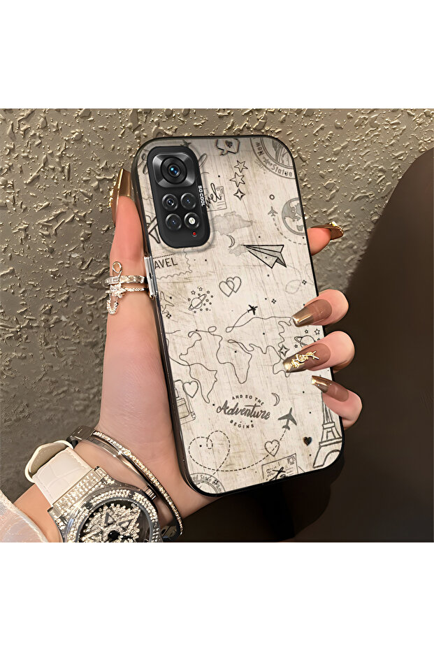 حافظة صلبة رفيعة مع حماية للكاميرا بنمط فضائي متوافق مع هاتف Redmi Note 11 - 2