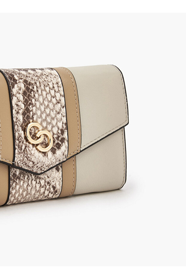 Textured Wallet with Button Closure - 3