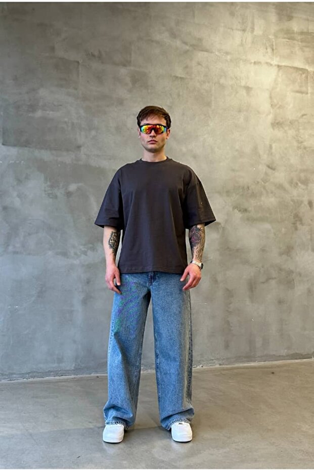 Oversized Basic Premium T-Shirt - 4
