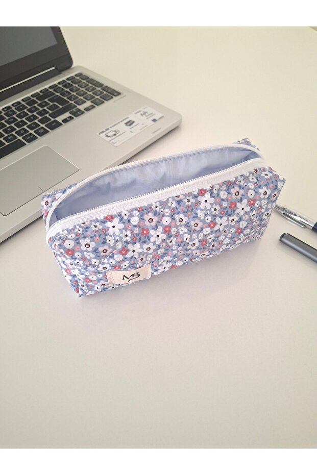 Blue Flower Pattern Pencil Case - 3