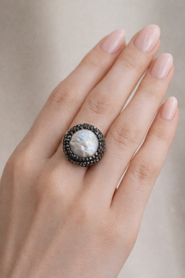 Women's Adjustable Natural Stone Ring – Handmade, Tarnish-Resistant Steel