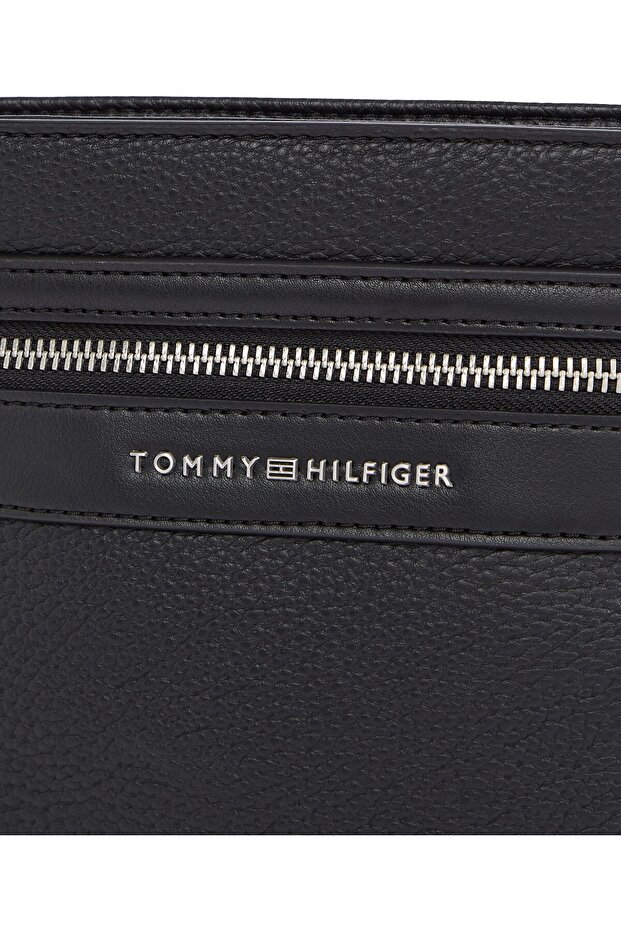 TH CENTRAL MINI CROSSOVER - 2