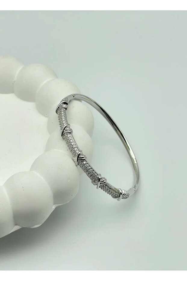 Xuping Silver Stone X Handcuffs - 25-Xpke14