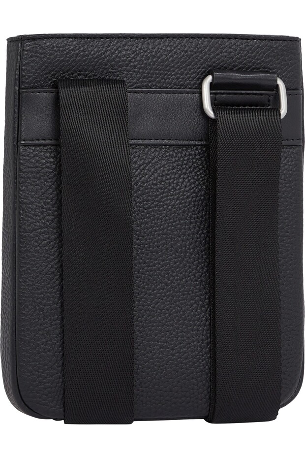 TH CENTRAL MINI CROSSOVER - 1