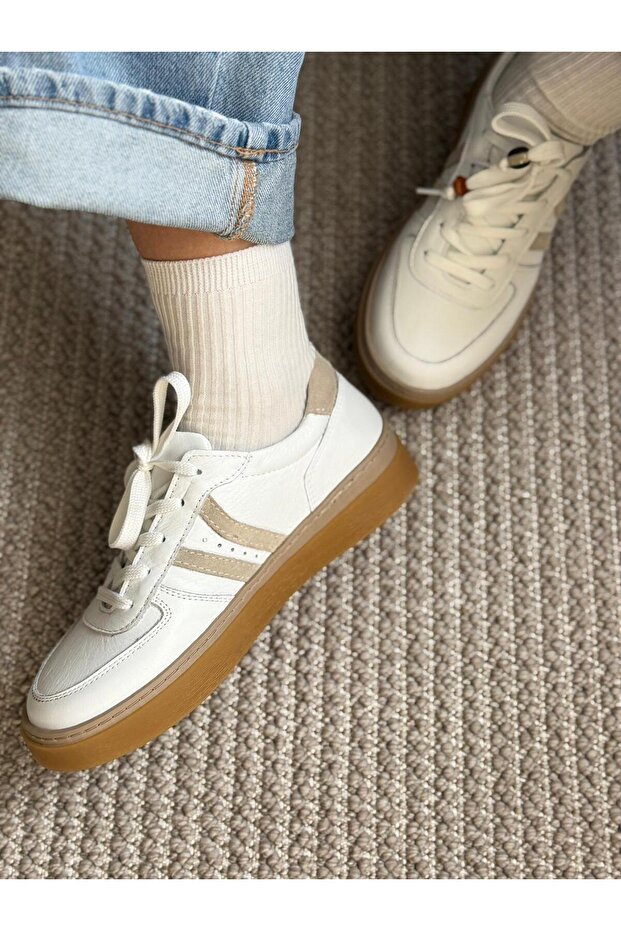 Beli̇s Genuine Leather Women's Sneaker
