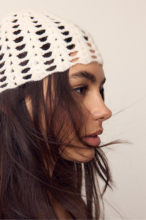 Pullu kroşe kasket - 2