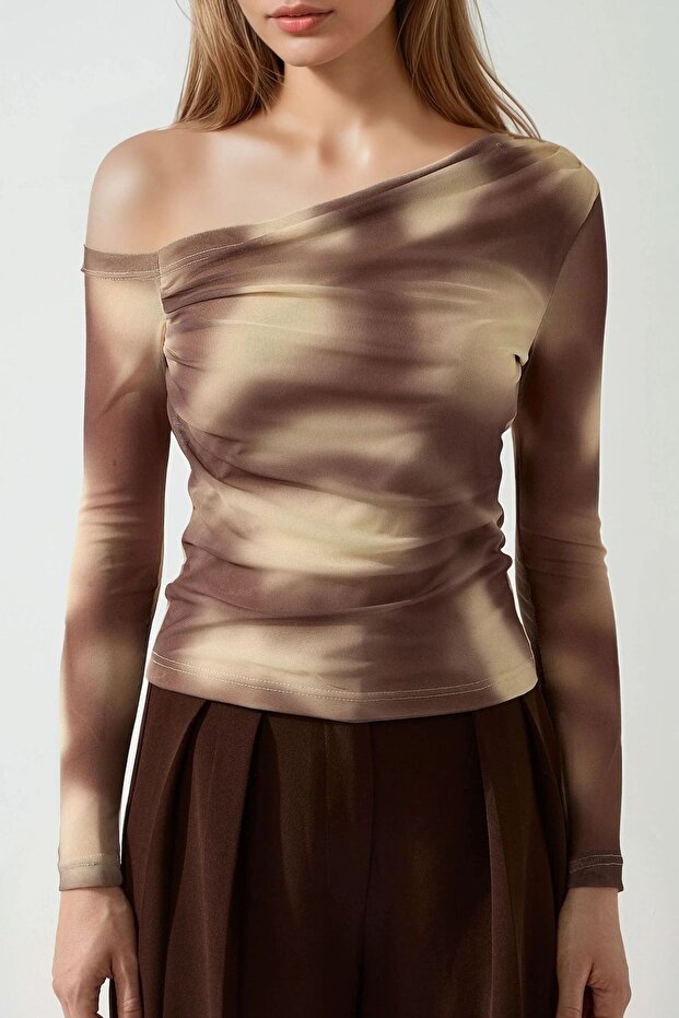 Asymmetrical Neckline Lined Tulle Blouse - 2