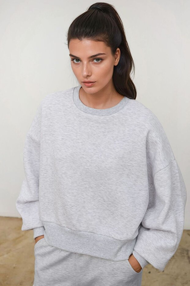 Loose Fit Bisiklet Yaka Pamuklu Basic Şardonlu Örme Sweatshirt - 2