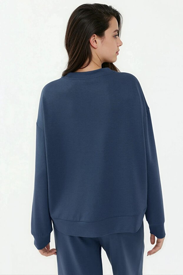 Modal Touch Basic Sweatshirt - 2