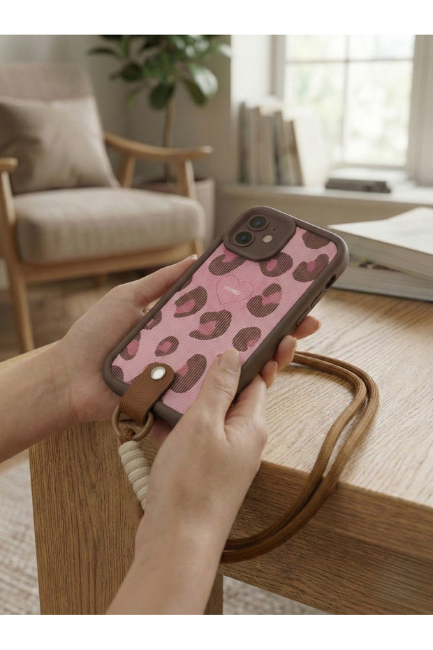 iPhone 15 Plus Compatible Premium Camera Protected Phone Case with Leopard Pattern Bracelet - 3