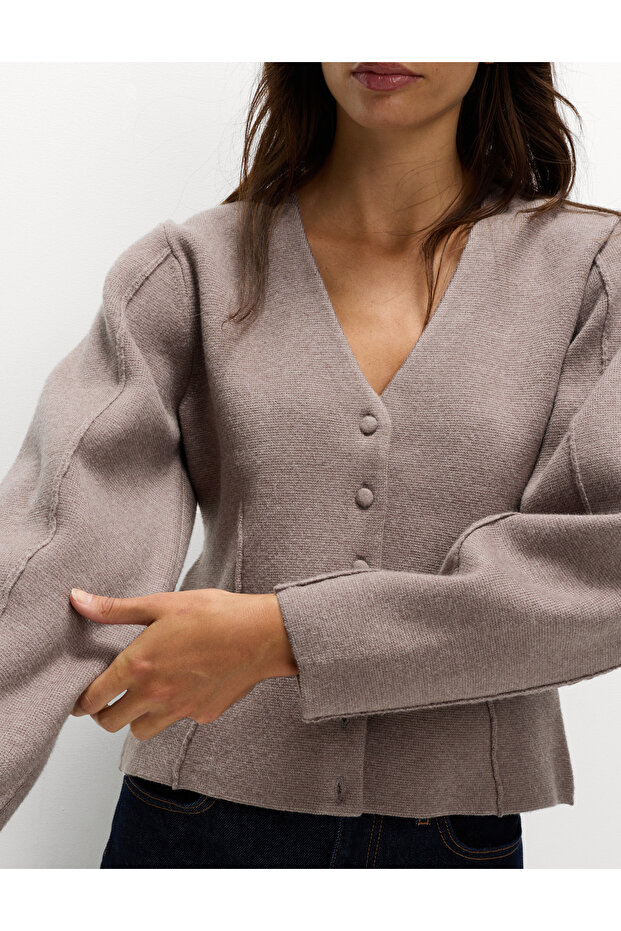 V-Yaka Düğmeli Hırka - 3