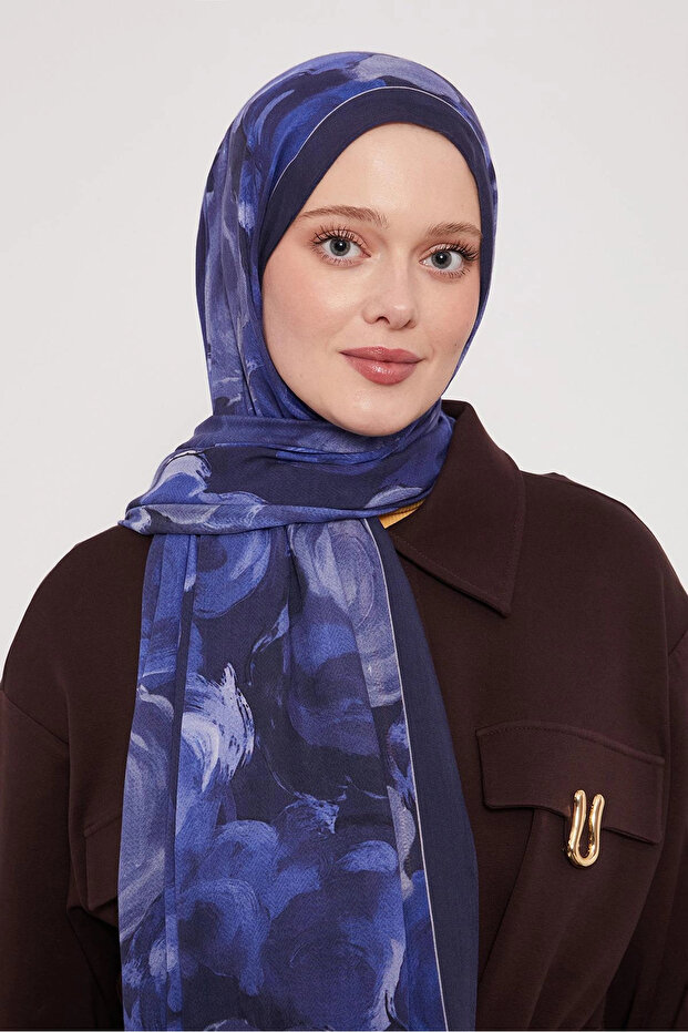 شال حريري منقوش - أزرق سماوي - 1