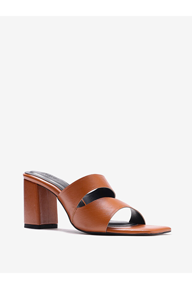 Women Block Heel Sandals with Wide Strap