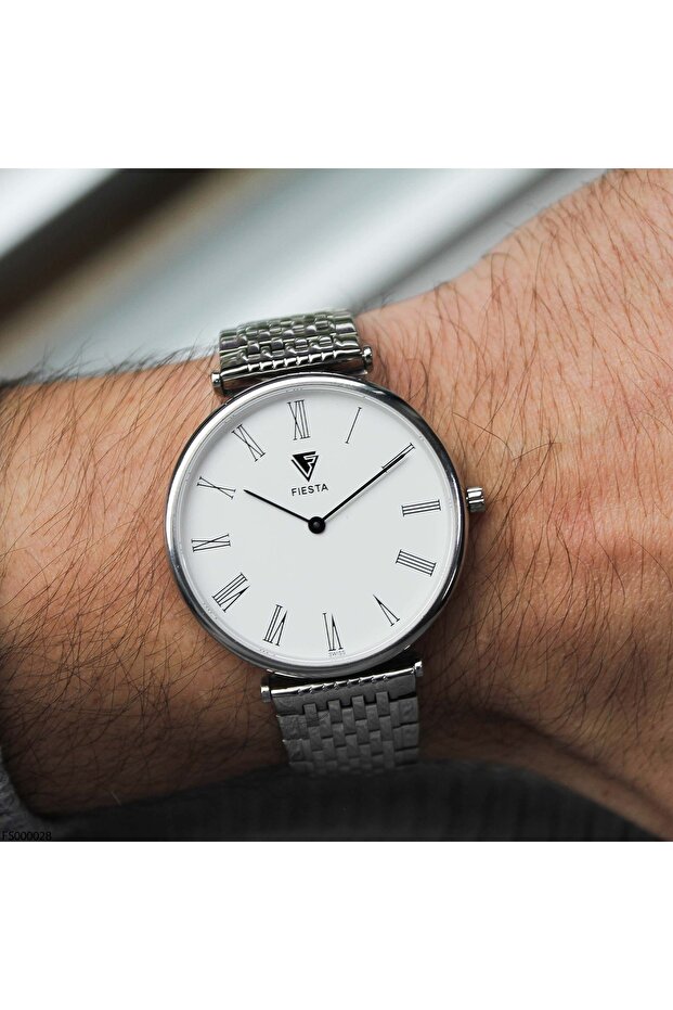 Fs000028 Men's Wristwatch with Steel Strap