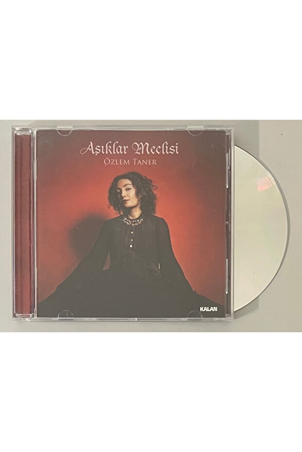 أوزليم تانير ألايرد ميليس للتشجيع على المشجعين CD